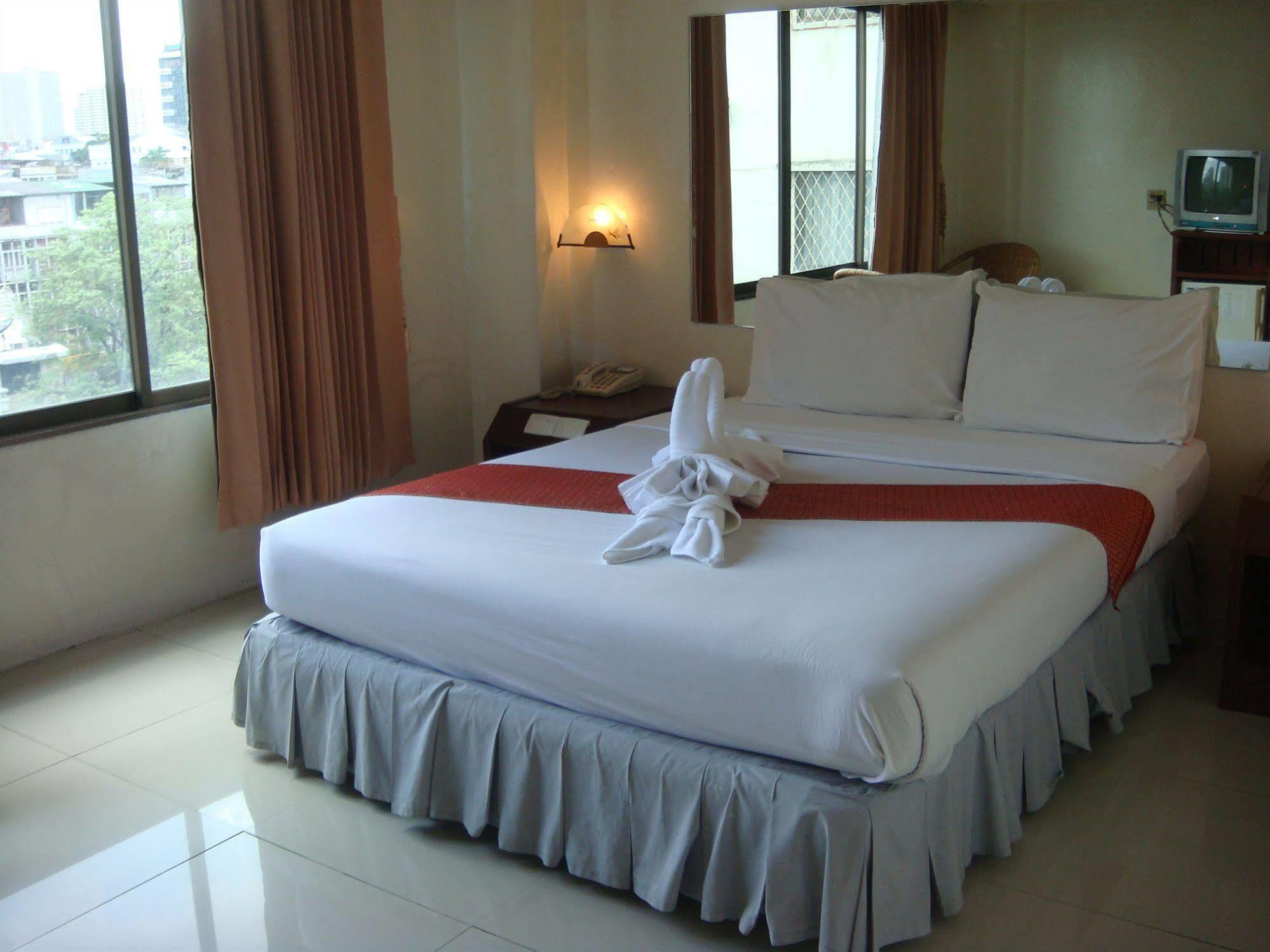 Sapphirtel Inn Bangkok Exterior photo